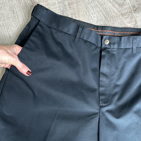 HAGGAR Black Select No Iron Cotton Straight Leg Pants Men’s - Picture 5 of 8